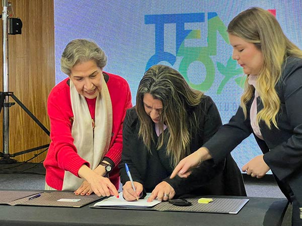 Notaría Esmirna Vidal